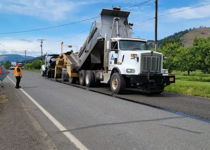 Commercial paving and asphalt crew