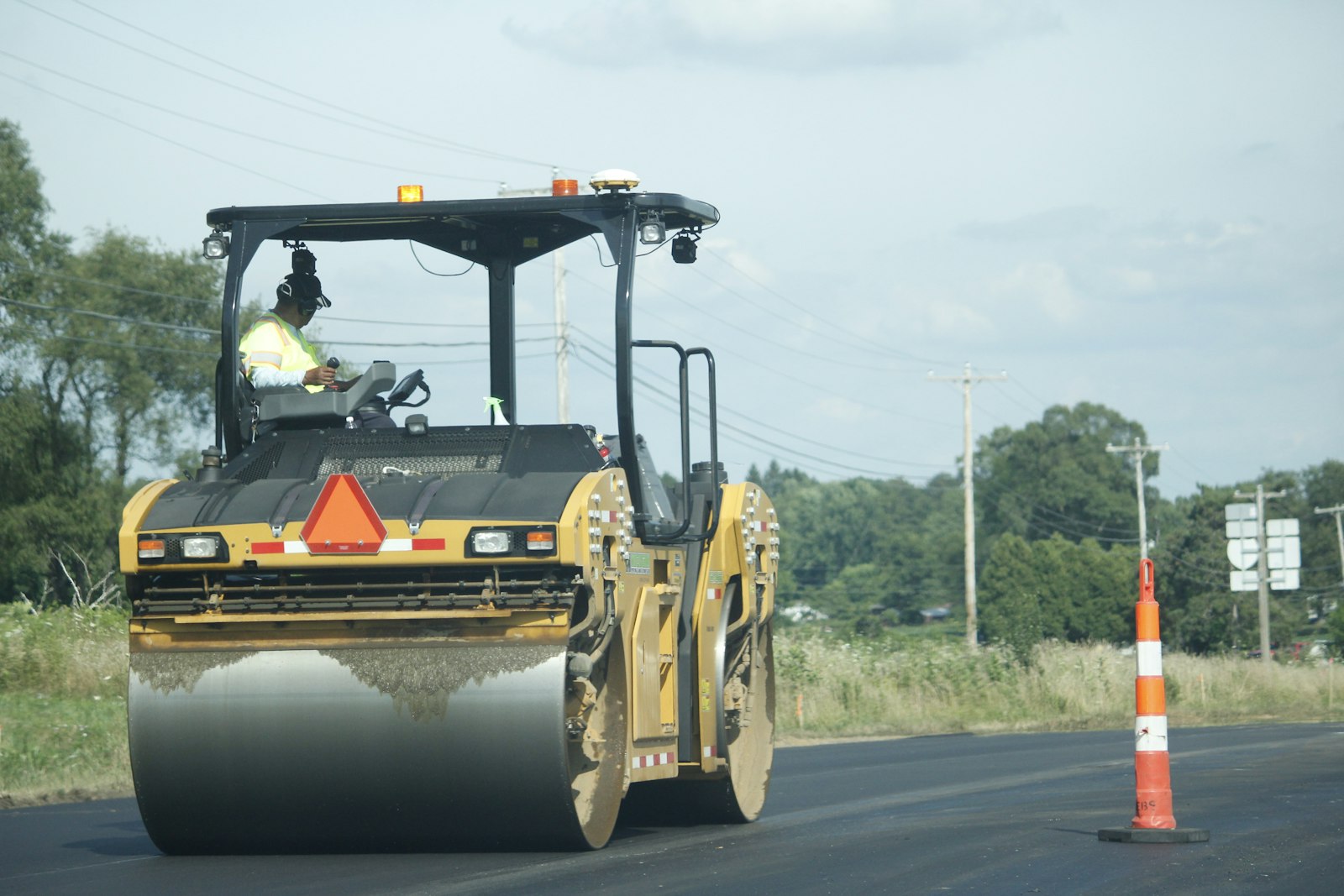 Commercial paving and asphalt crew